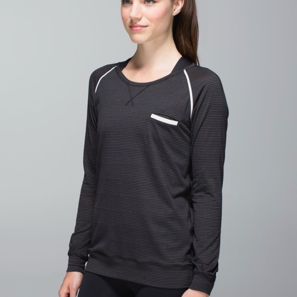 Lululemon Weightless Crew SZ 10
